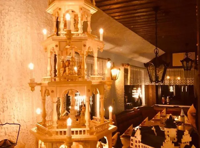 Haus Fürstenberg Pensión 3*