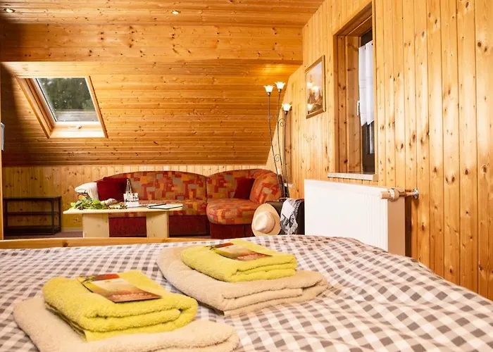 Pensión Haus Fürstenberg 3*